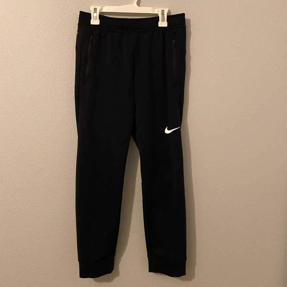 Nike dryfit sweatpants